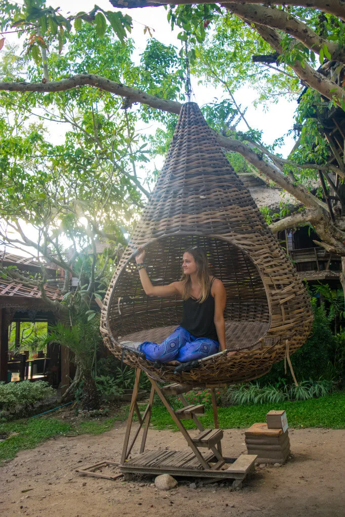 pai thailand floating treehouse swing