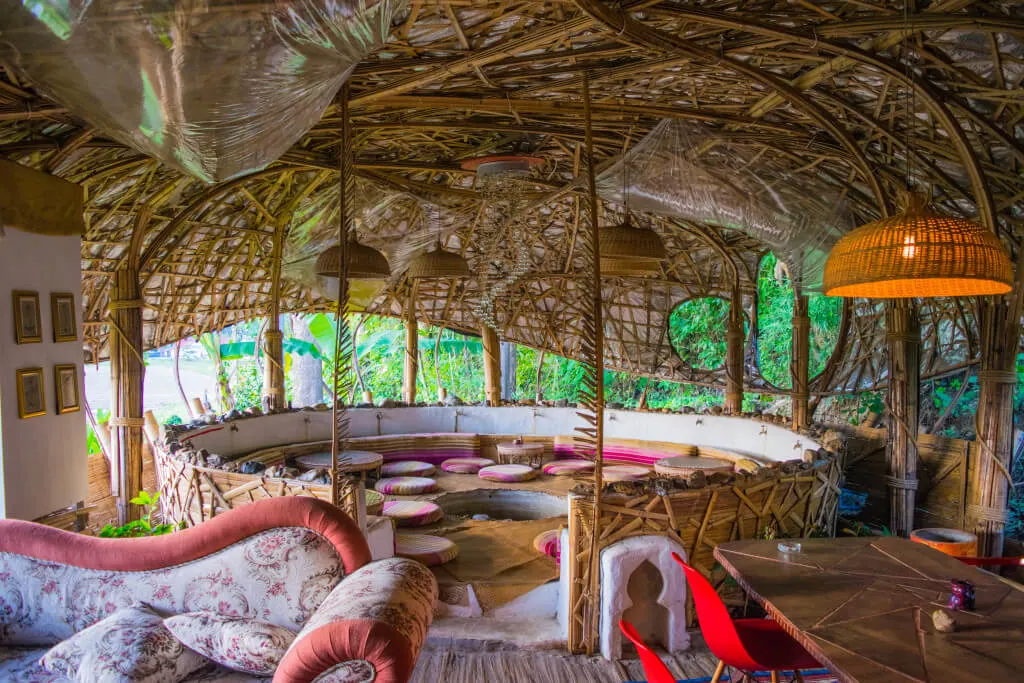 amaing architecture room in Pai Thailand