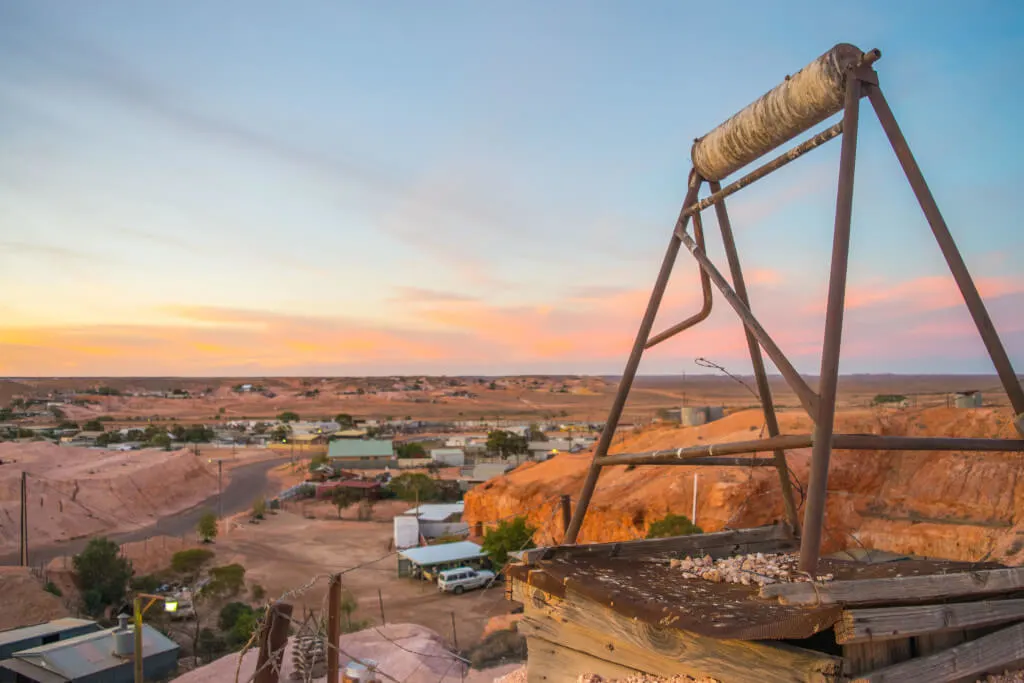 Coober Pedy Dugout air vent and sunset