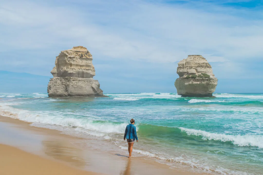 a sunny day on the Great Ocean Road things to know before going to Australia