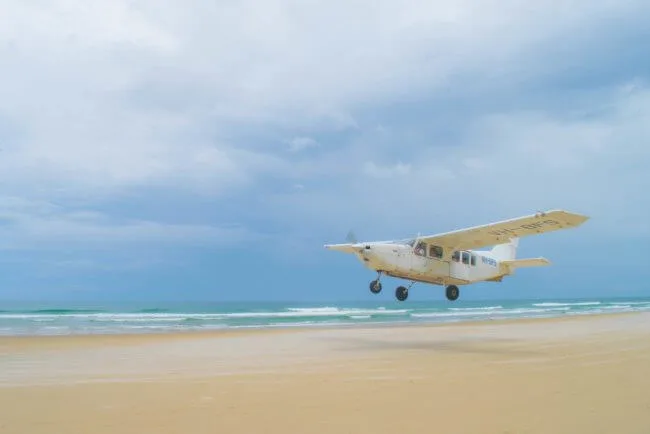 Fraser island scenic flight from th beach