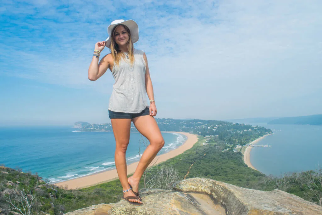 hike to the lighthouse in palm beach sydney