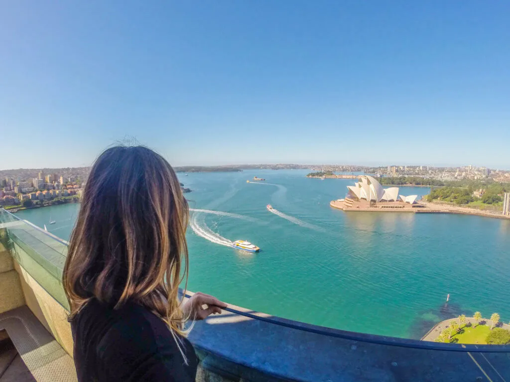 tips for traveling Austraia weather and sydney view from bridge pylon lookout 