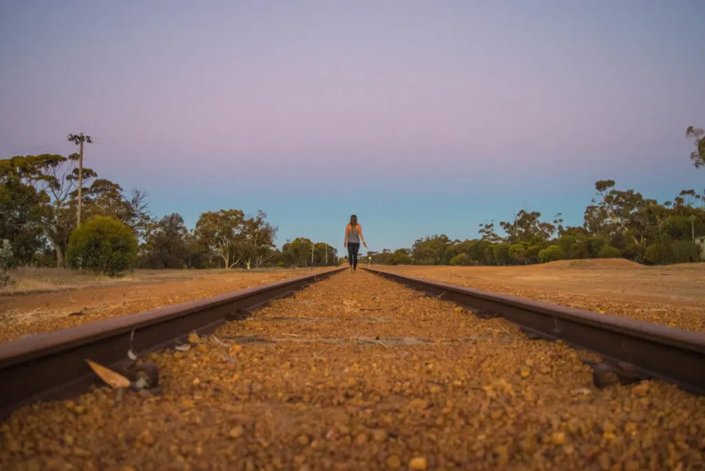 organized tour or solo travel? how to decide