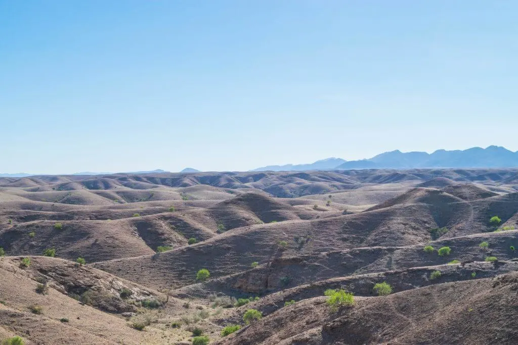 namibian road trip moonland