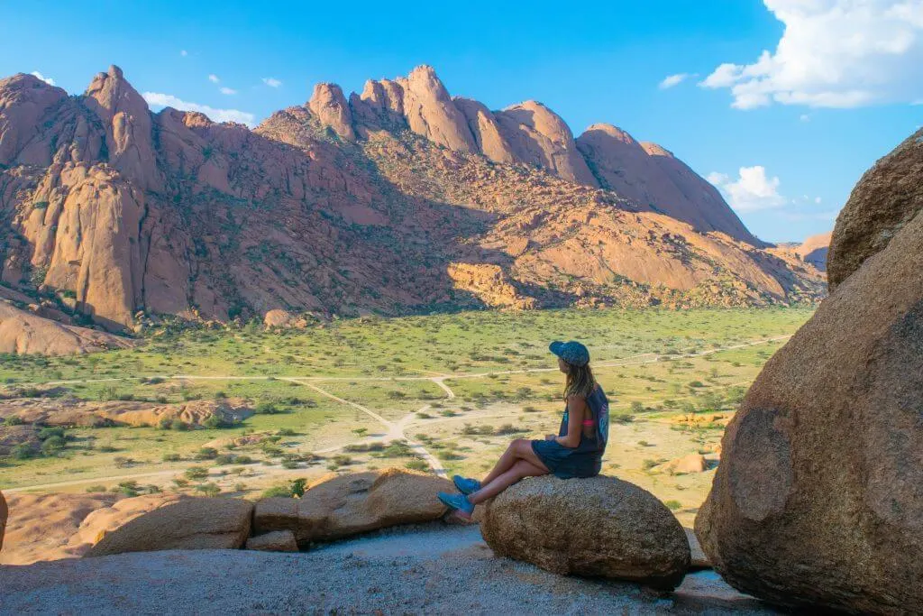 namibian road trip spitzkoppe