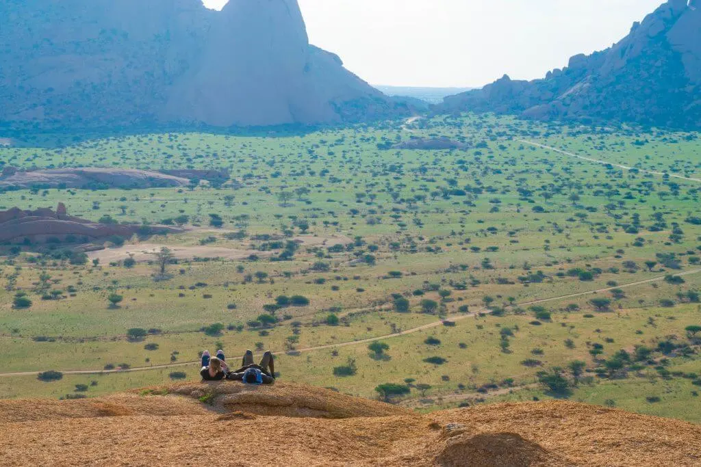 namibian road trip spitzkoppe