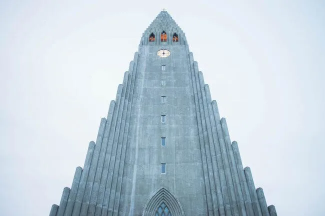 reykjaving cathedral saving moeny in iceland