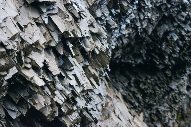 saving money in iceland basalt formations
