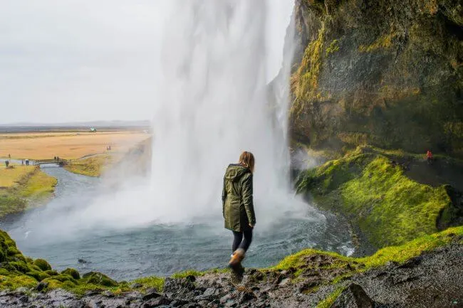 gulfoss waterfall tips for saving money in iceland for the super budget backpacker