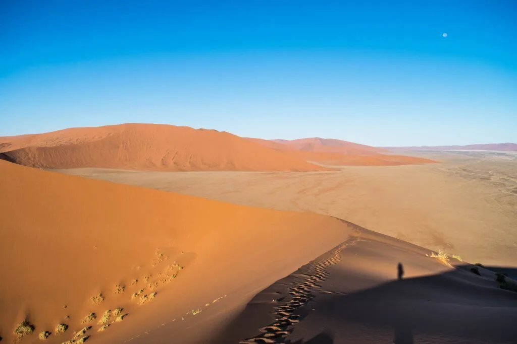 namibian road trip namib nakluft national park sunrise sand dunes dune 45 moon