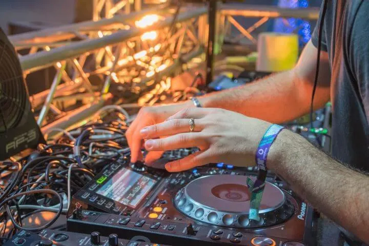 Hideout festival music dj decks croatia