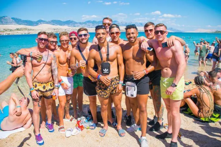 hideout festival crowd demographics