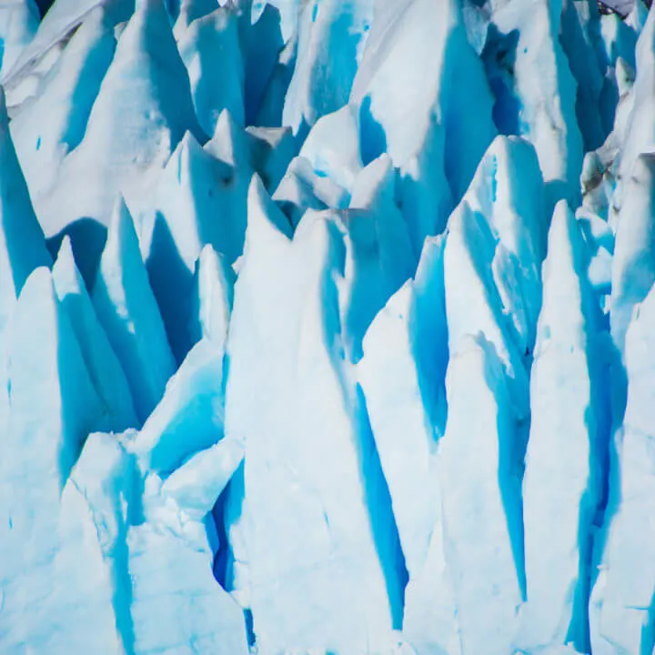 el calafate close up glacier ice el calafate Day trips