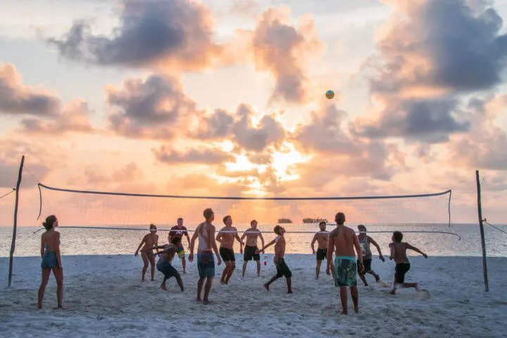 speedboat or sailing panama to colombia san blas sailing volleyball game sunset