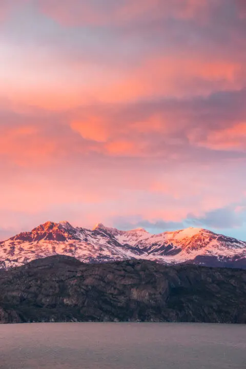 mountain sunrise paine grande torres del paine W Trek