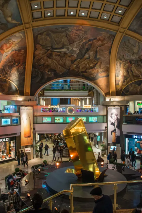 buenos aires city guide shopping galerias pacifico