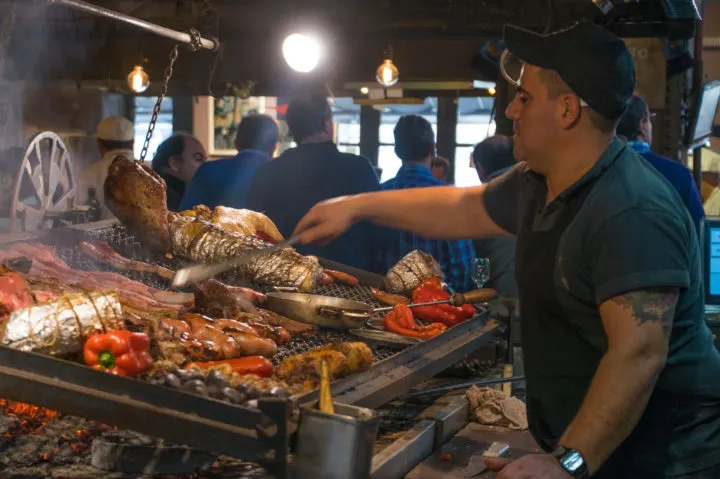 mercado del Puerto Montevideo what to do in Uruguay itinerary one week