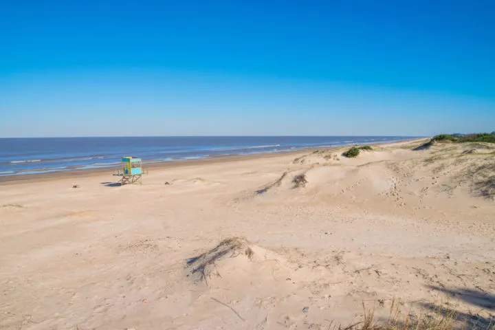 montevideo sand dunes beach places to visit in Uruguay