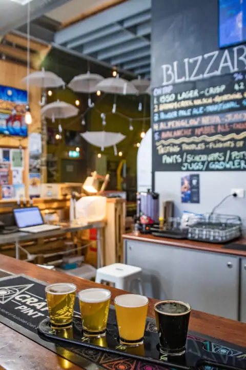 mt hotham blizzard brewery beer tasting paddles