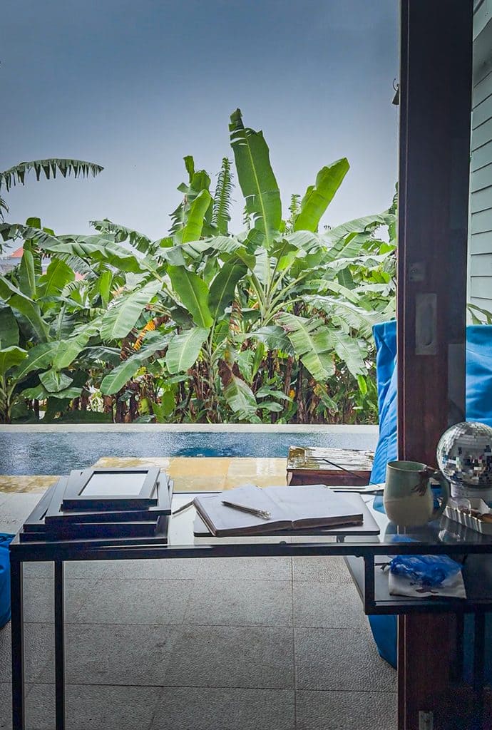 journaling on a rainy day in bali1