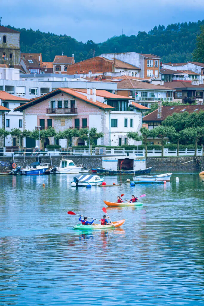 kayaking on the estuary plentzia