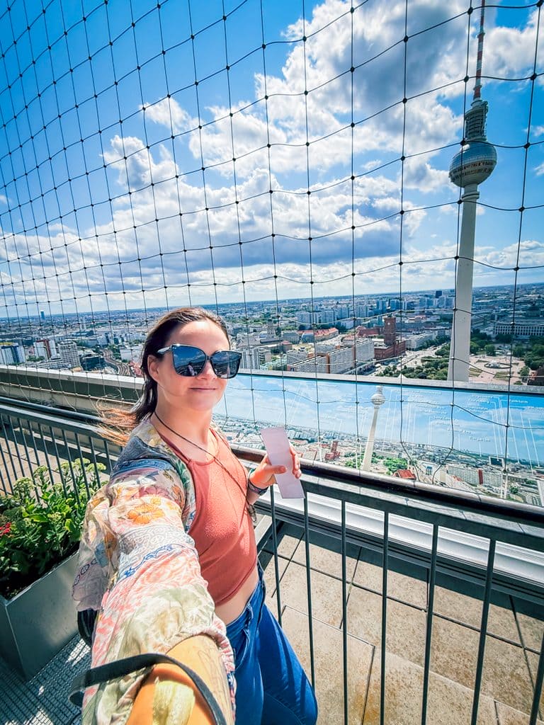 Park Inn Panorama Terrace viewin berlin alexanderplatz