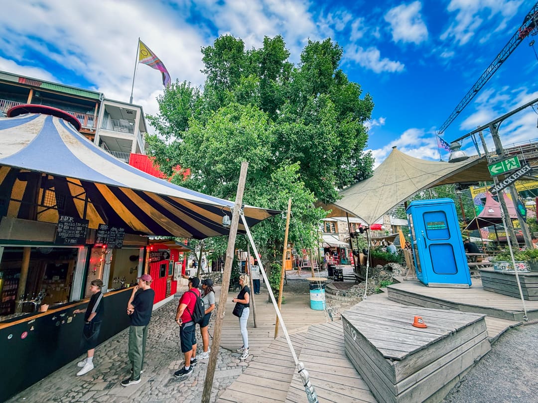 Holzmarkt 25: Super Cool Riverside Bars, Food Stalls, Clubs, and Vibes freidrichshein