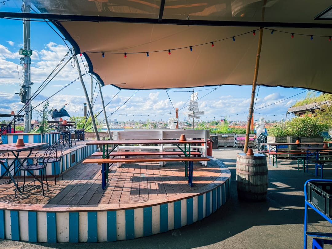 Klunkerkranich berlin hidden rooftop bar
