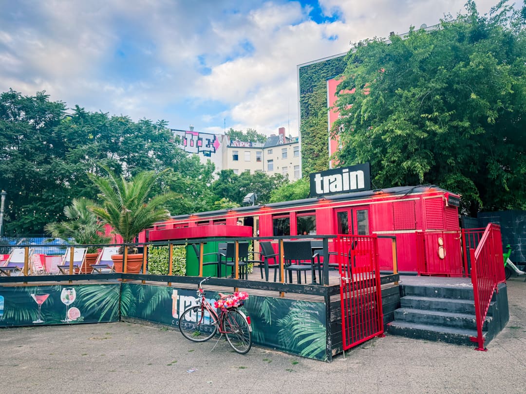 Train Cocktail Bar Berlin unique bars