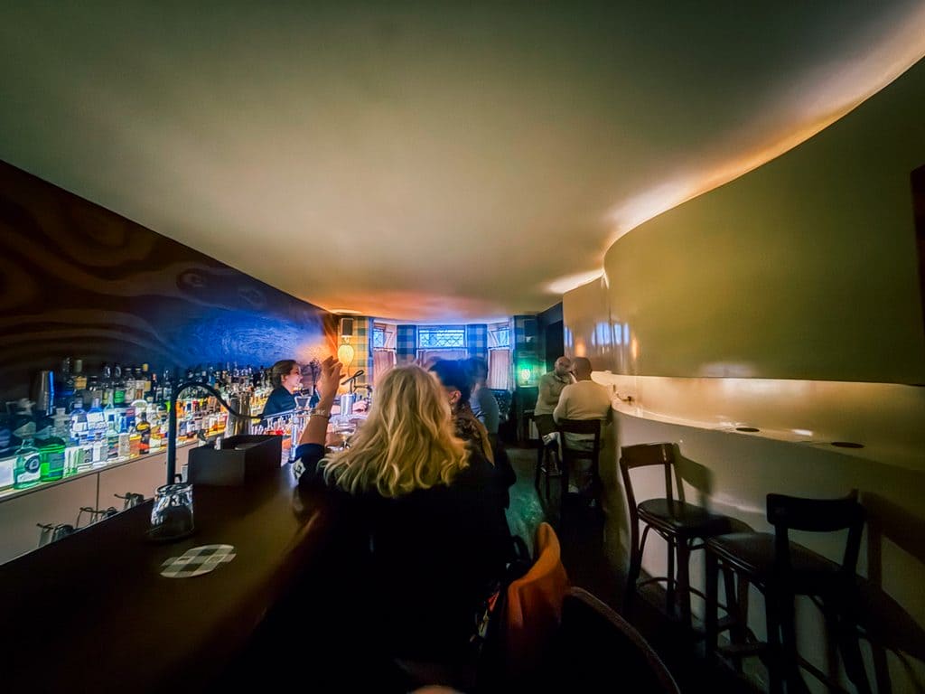 Green Door: Crafted Cocktail Speakeasy Berlin