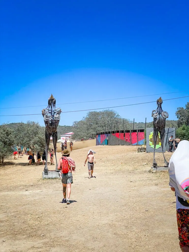 toilets bathrooms at boom festival information
