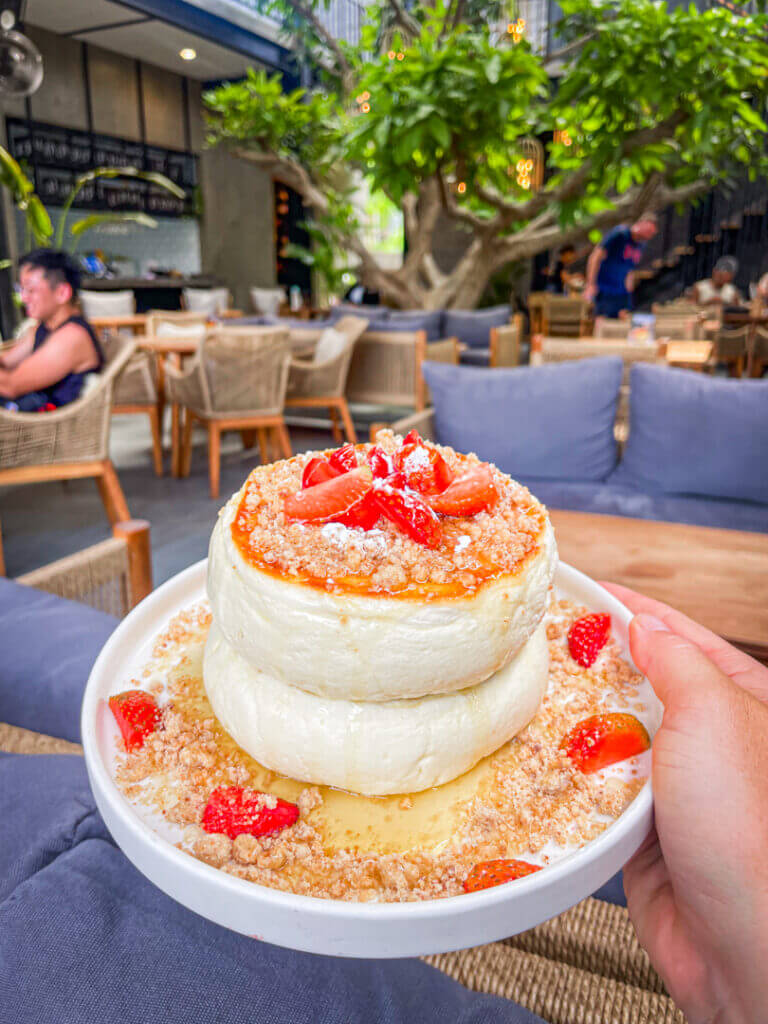 brunch club Bali porncakes 