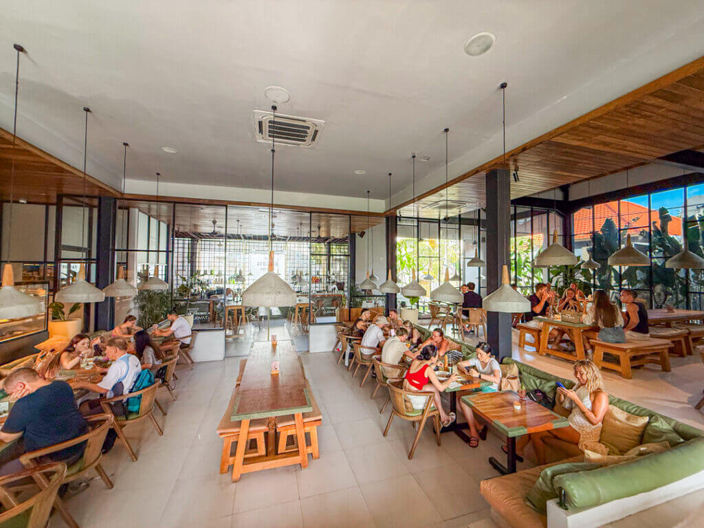 avocado factory canggu cafe