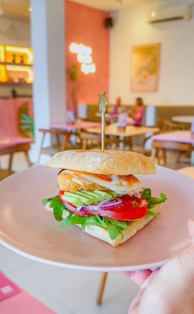 Kynd cafe canggu vegan brekky sandwich 
