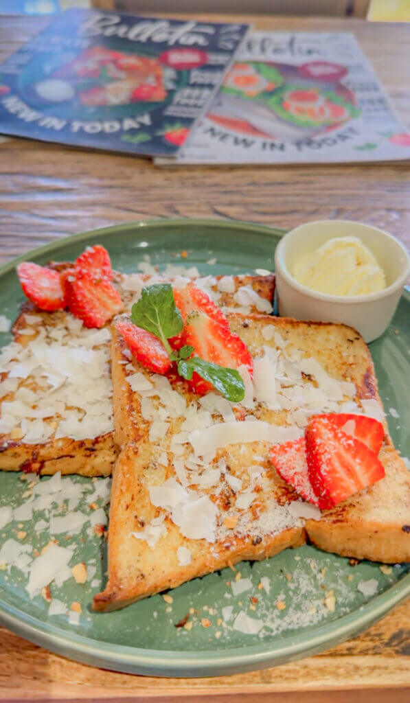 Bread basket french toast
