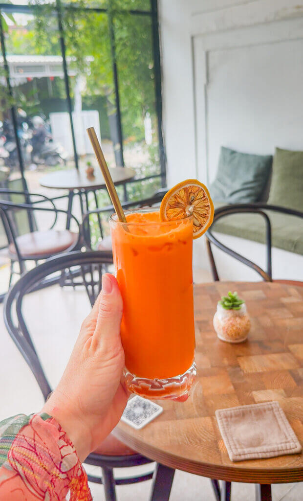 Mr Egg Umalas juice