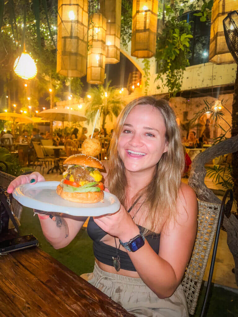 Penny lane burger with kimmconn