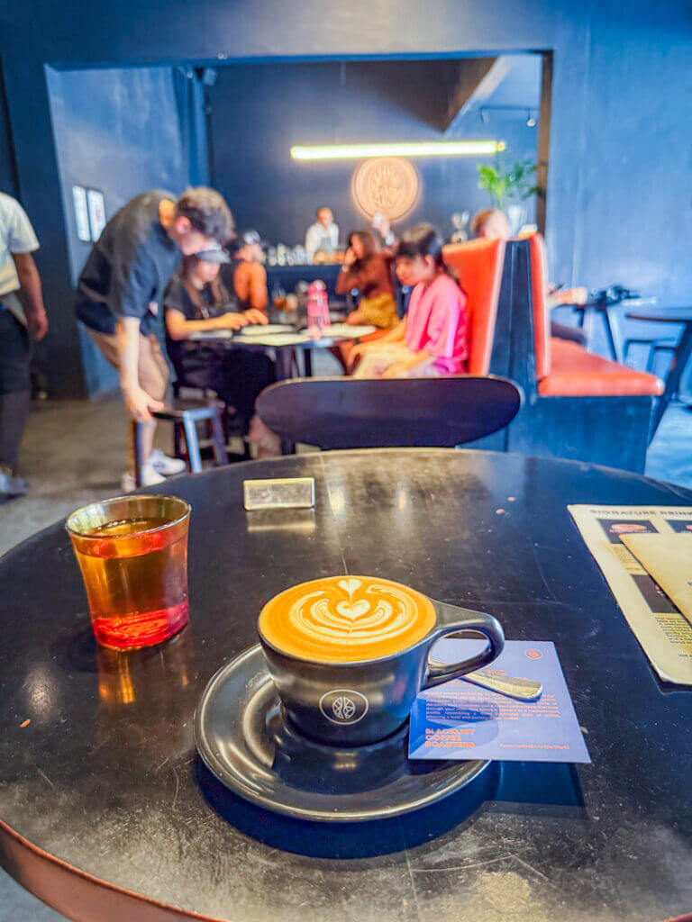 Blacklist coffee roasters Bali canggu best coffee flat white 