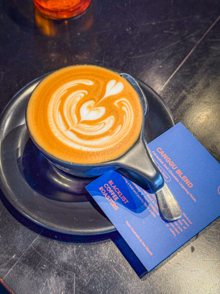 flat white blacklist coffee canggu 