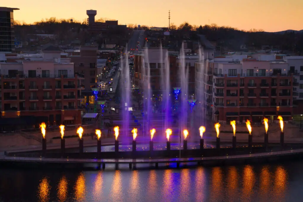 BRanson Landing Missouri - Romantic Branson MO getaways