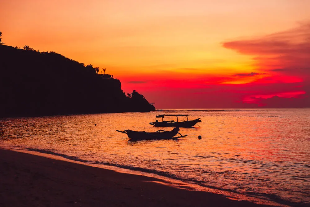 Go fishing or watch the sunset as great Fiji activities