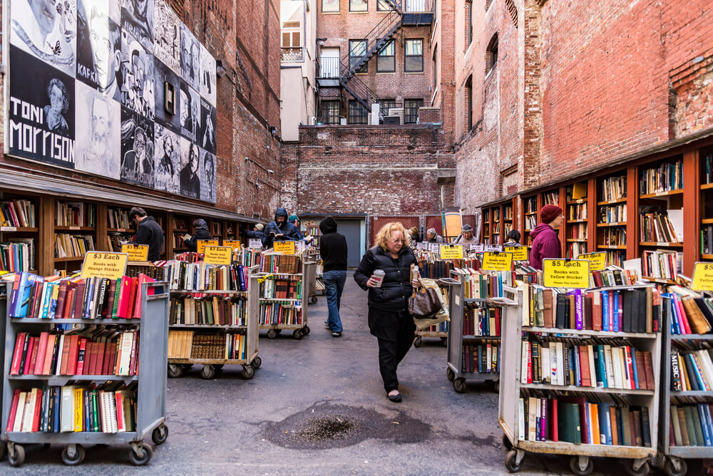 brattle book shop boston uniwue places
