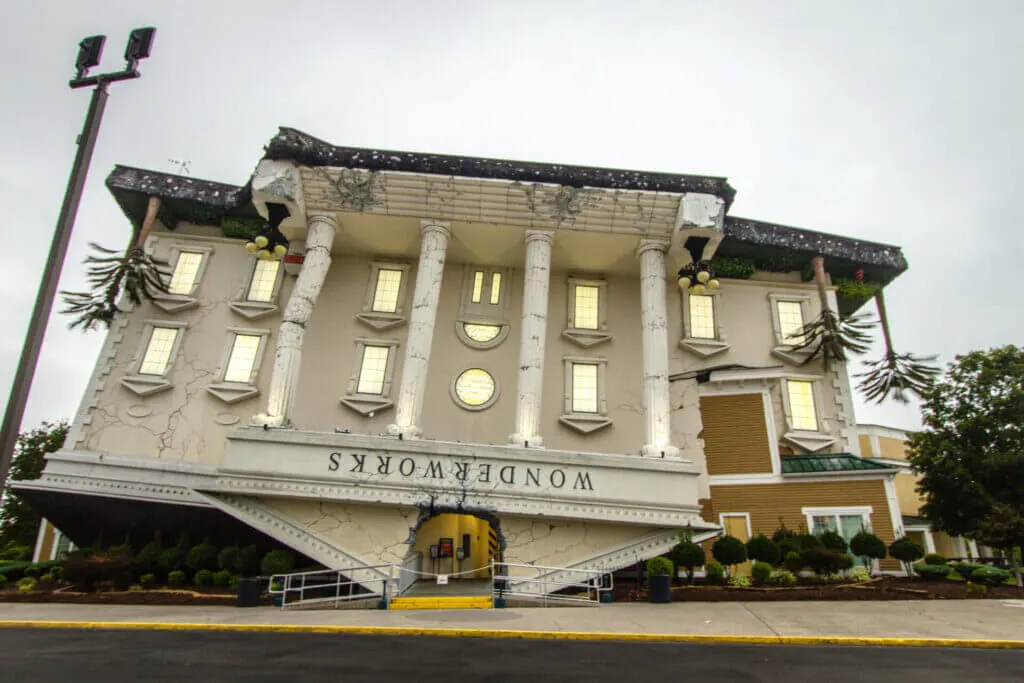 WonderWorks Museum Pigeon Forge TN