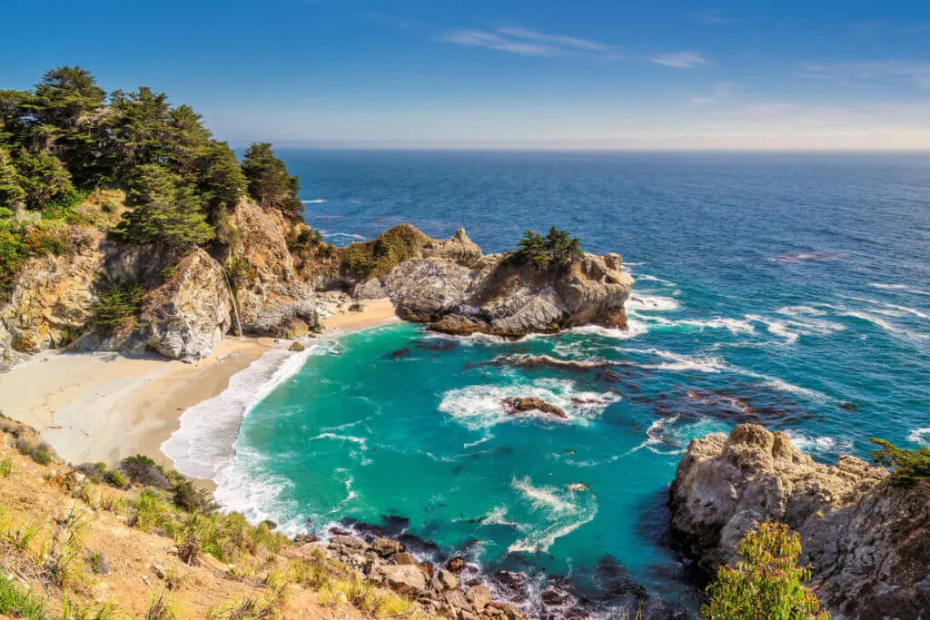 California's Big Sur julia pfeiffer beach