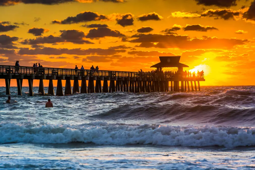 Naples Pier Florida attraction best sunset view or sunset cruise