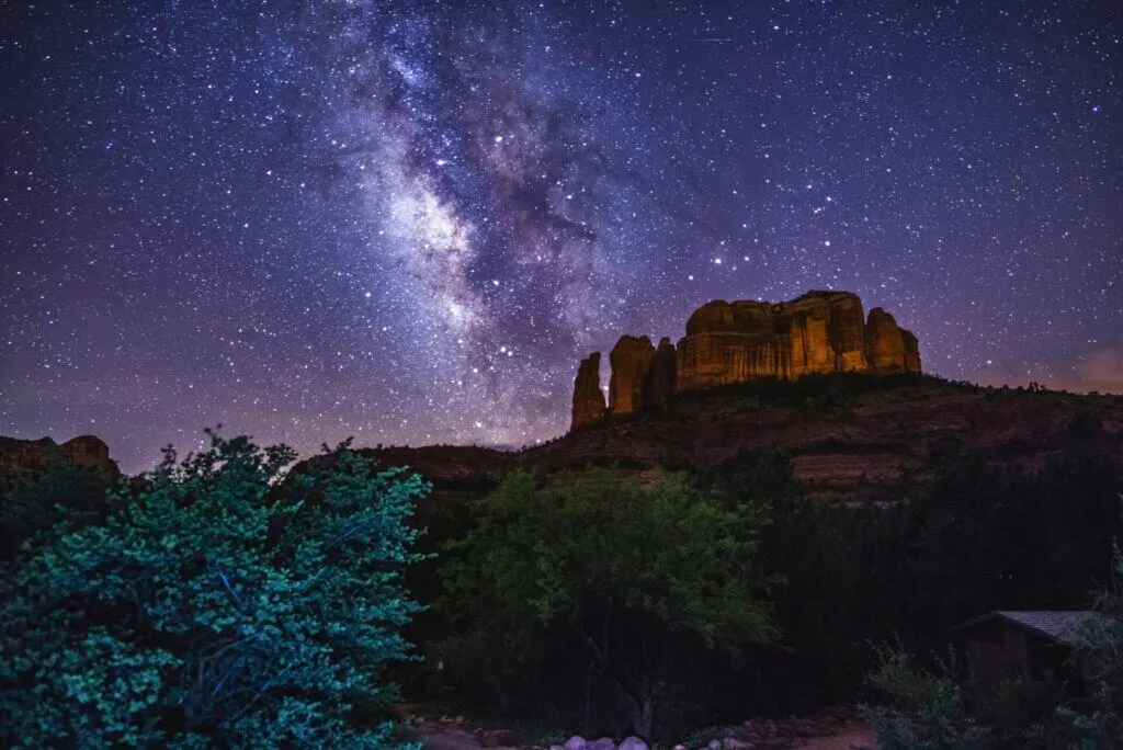 the night sky in Sedona is one of the most epic things to do in Sedona