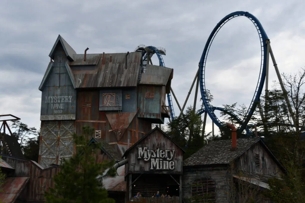 the mystery mine themed ride at Dollywood Gatlinburg Pigeon Forge TN