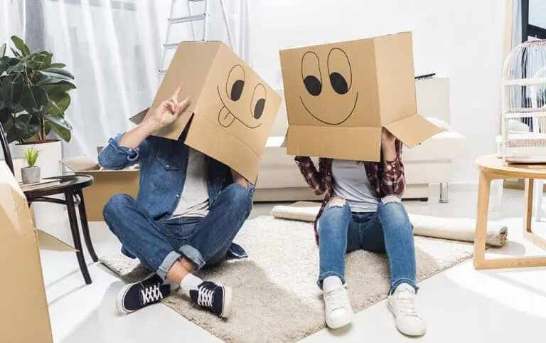 Fun things to do at home, whether you're bored, self-quarantining, or preparing for the actual apocalypse. There are ideas of fun things to do stuck at home for couples, alone, with friends, or to be produuctive!