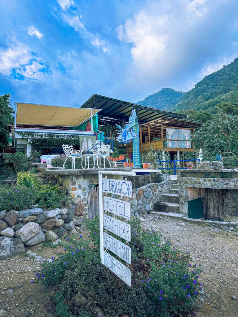 Hostal del Lago and El Dragon Hotel beach entrance San Marcos La Laguna